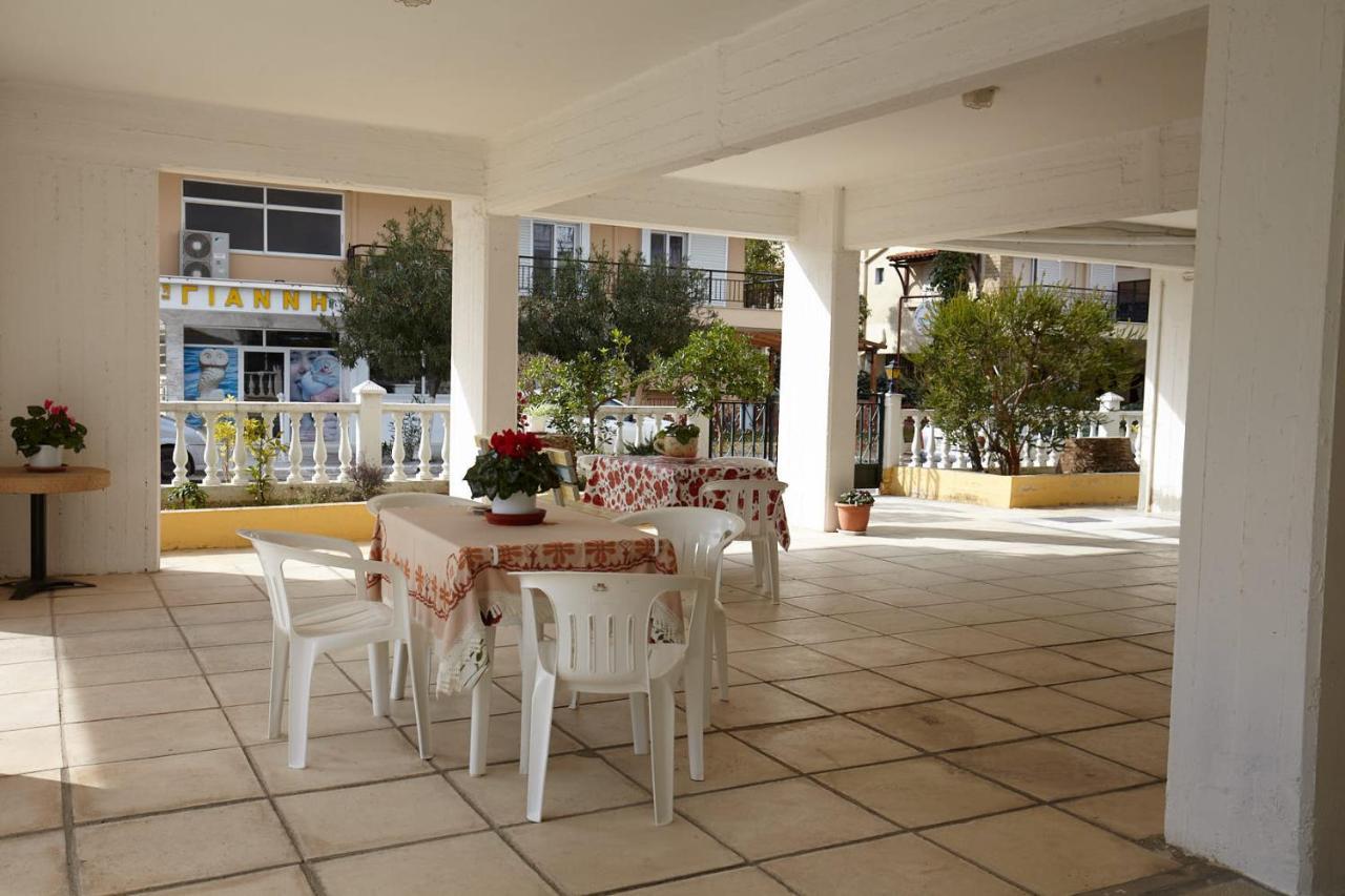 Dionisos Roses Apartment Paralia Dionysiou Exterior photo